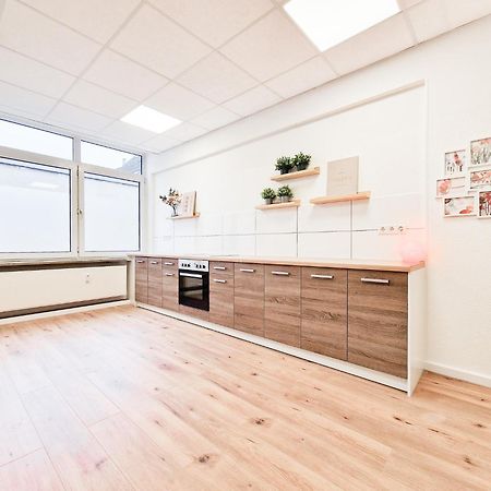 Raj Living - City Center Apartments With 5 Rooms - 10 Min Messe Dus Düsseldorf Exteriér fotografie