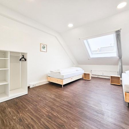 Raj Living - City Center Apartments With 5 Rooms - 10 Min Messe Dus Düsseldorf Exteriér fotografie