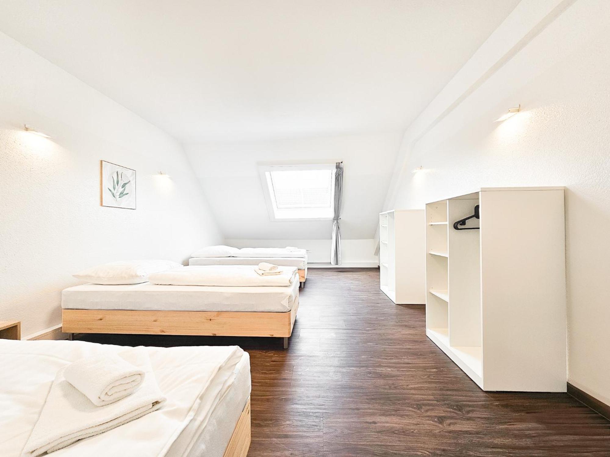 Raj Living - City Center Apartments With 5 Rooms - 10 Min Messe Dus Düsseldorf Exteriér fotografie