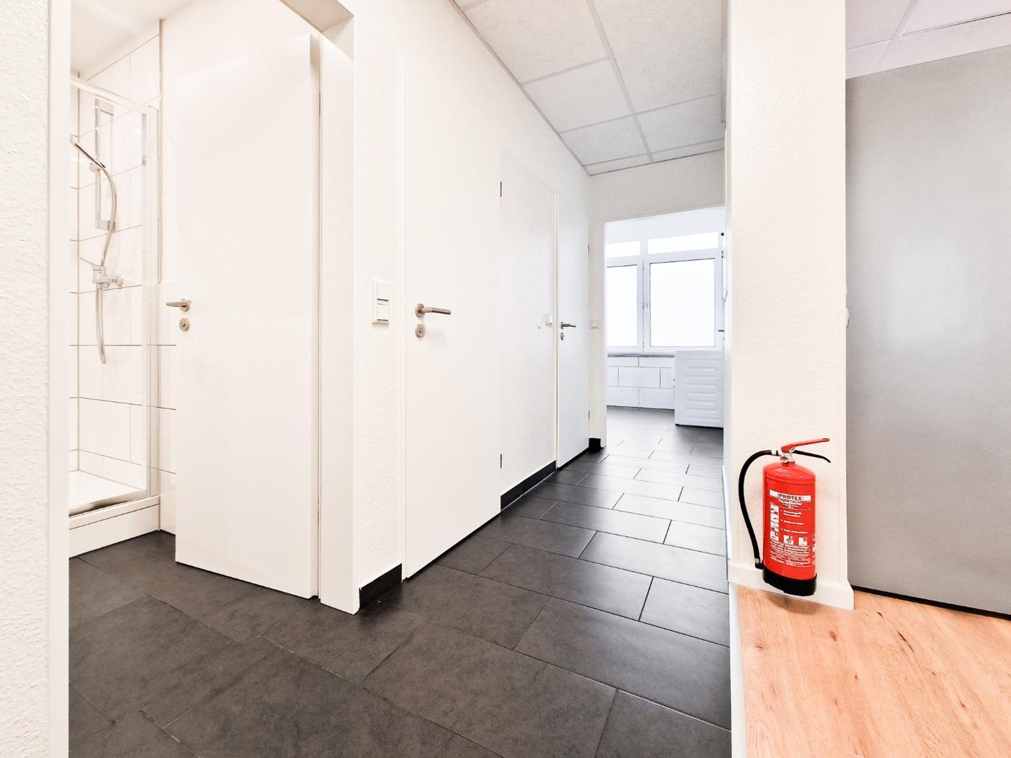Raj Living - City Center Apartments With 5 Rooms - 10 Min Messe Dus Düsseldorf Exteriér fotografie