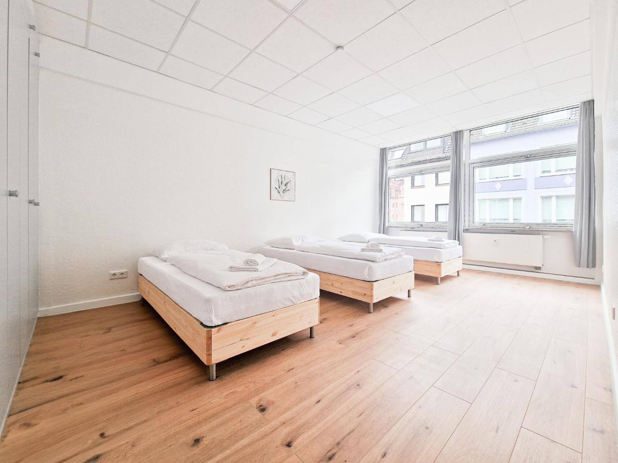 Raj Living - City Center Apartments With 5 Rooms - 10 Min Messe Dus Düsseldorf Exteriér fotografie
