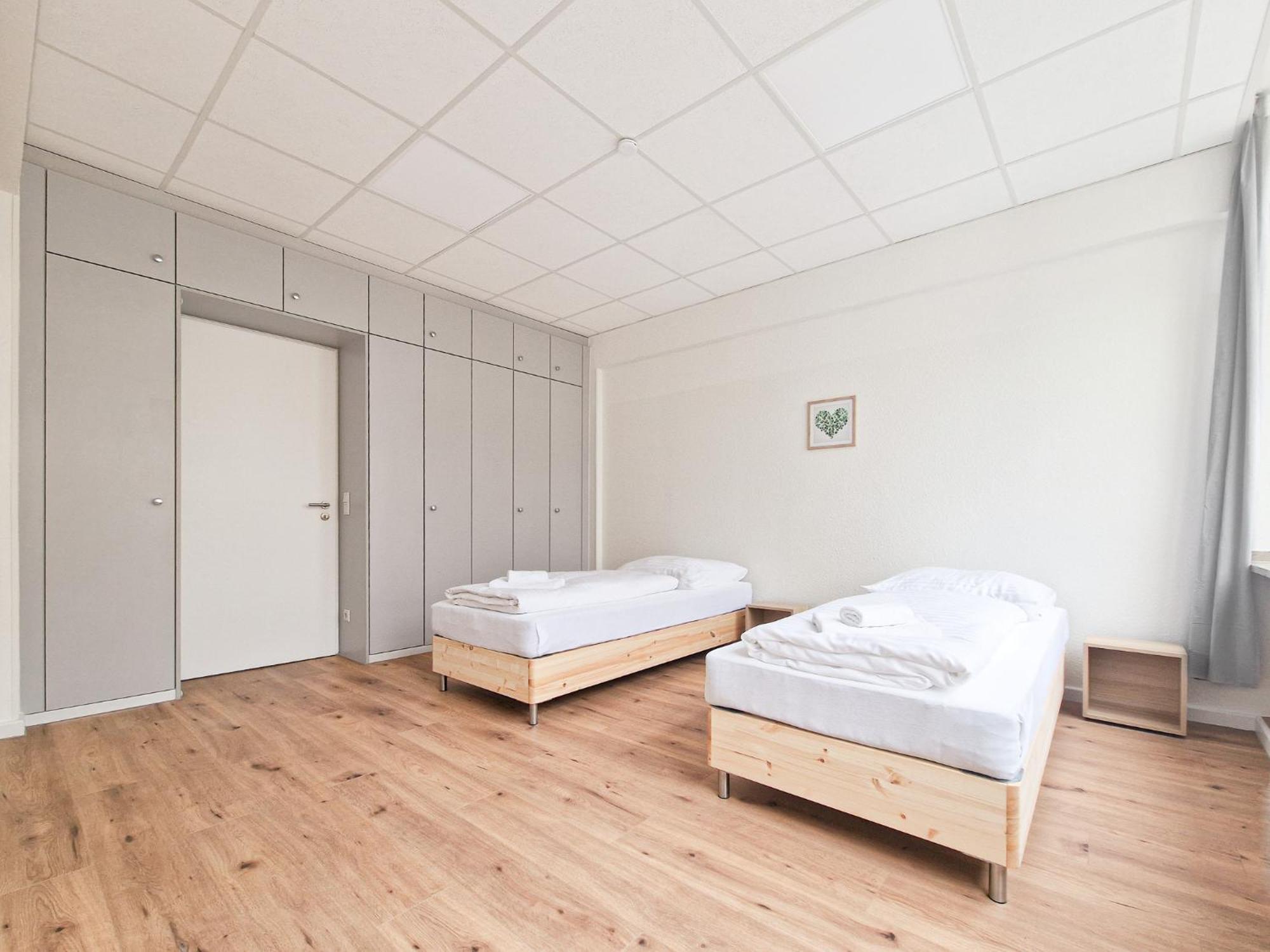 Raj Living - City Center Apartments With 5 Rooms - 10 Min Messe Dus Düsseldorf Exteriér fotografie